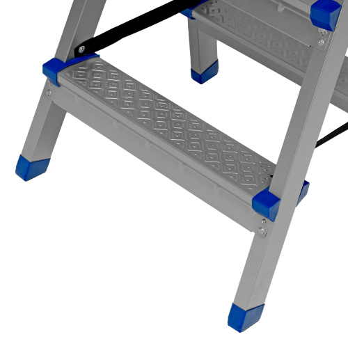 Стремянка двухсторонняя 2 ступени, сталь профиль, стальные ступени, Россия Сибртех по ценам производителя в Екатеринбурге с доставкой по всей России