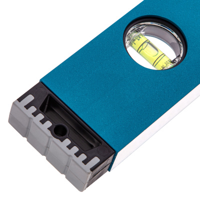 Уровень алюминиевый, 1200 мм, усиленный с ударопрочными заглушками, рукоятки, 3 глазка Gross по ценам производителя в Екатеринбурге с доставкой по всей России