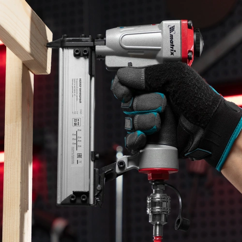 Нейлер финишный, шпилькозабивной пистолет, пневматический, гвоздь 23GA D 0.64 мм  длина 10-30 мм Matrix по ценам производителя в Екатеринбурге с доставкой по всей России