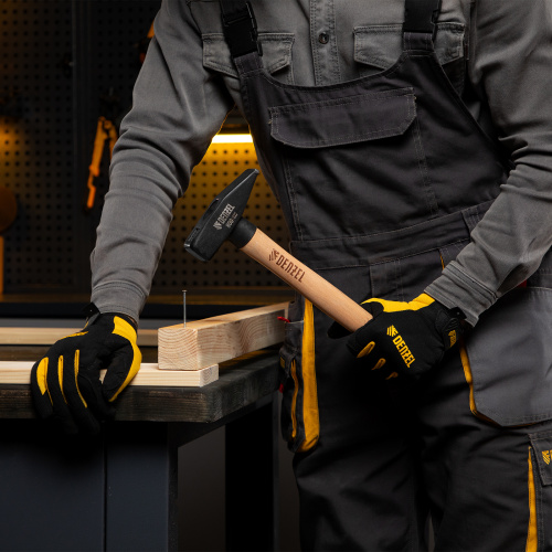 Молоток слесарный, 800 г, кованый квадратный боек, буковая рукоятка Denzel по ценам производителя в Екатеринбурге с доставкой по всей России