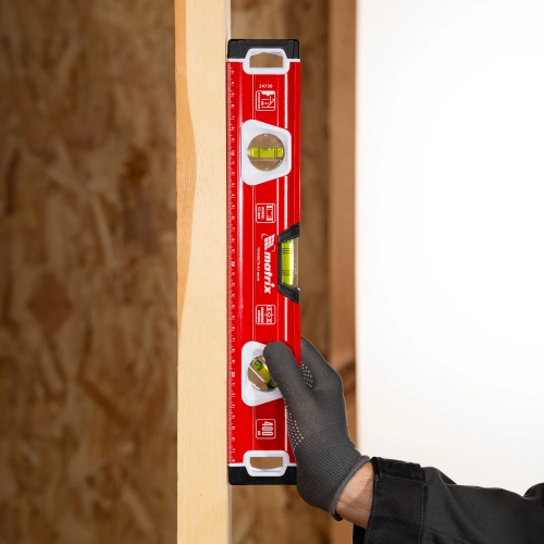 Уровень алюминиевый, магнит, фрезерованный, 3 глазка (1 зеркальный) 400 мм Matrix по ценам производителя в Екатеринбурге с доставкой по всей России