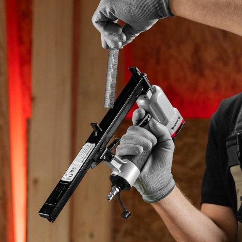 Степлер пневматический для прямоугольных скоб от 10 до 22 мм Matrix по ценам производителя в Екатеринбурге с доставкой по всей России