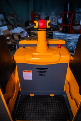 Тележка электрическая 2000 кг 1150 мм XILIN CBD20L с закрытой платформой 24/280 В/Ач по ценам производителя в Екатеринбурге с доставкой по всей России