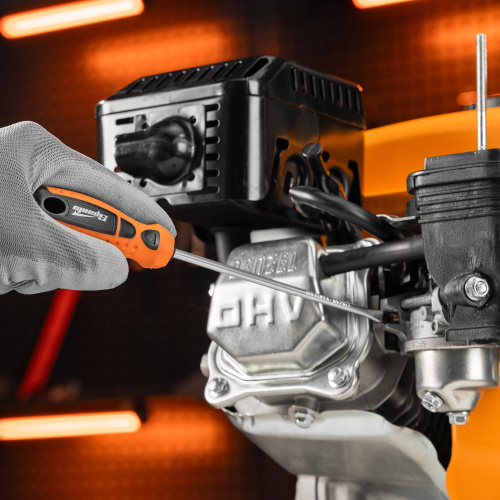 Отвертка "Point", SL5 х 150 мм, CS, двухкомпонентная рукоятка Sparta по ценам производителя в Екатеринбурге с доставкой по всей России