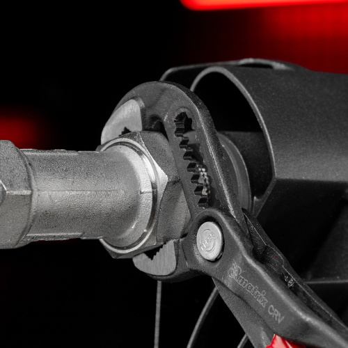 Клещи переставные 180 мм, кнопочный механизм, хром-ванадий, обливные рукоятки Matrix по ценам производителя в Екатеринбурге с доставкой по всей России