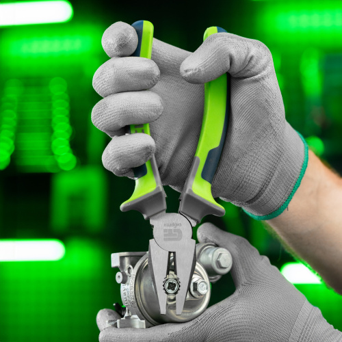 Плоскогубцы комбинированные, 200 мм, фосфатирование, трехкомпонентные рукоятки Сибртех по ценам производителя в Екатеринбурге с доставкой по всей России