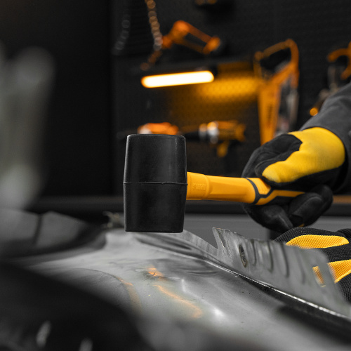 Киянка резиновая, 225 г, черная, фибергласовая рукоятка c TPR покрытием Denzel по ценам производителя в Екатеринбурге с доставкой по всей России