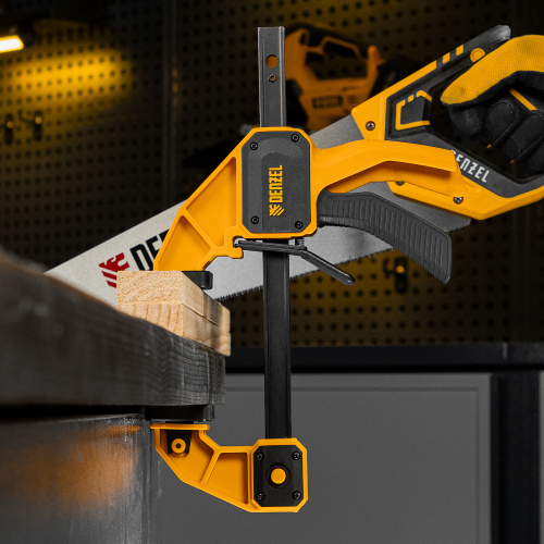 Струбцина F-образная, быстрозажимная, 150 х 80 мм, усиленный нейлоновый корпус Denzel по ценам производителя в Екатеринбурге с доставкой по всей России