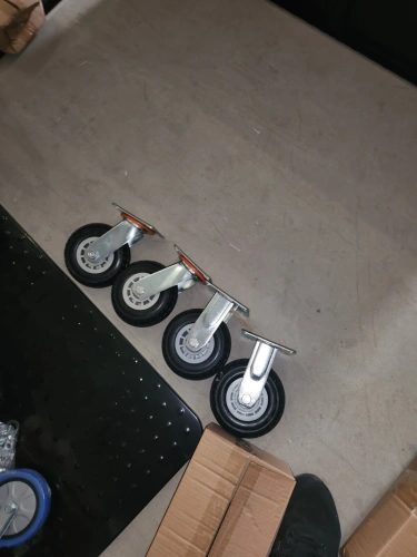 Тележка платформенная 950 кг TOR PH950 (1100х650) со складной ручкой (резиновые колеса 150 мм) по ценам производителя в Екатеринбурге с доставкой по всей России