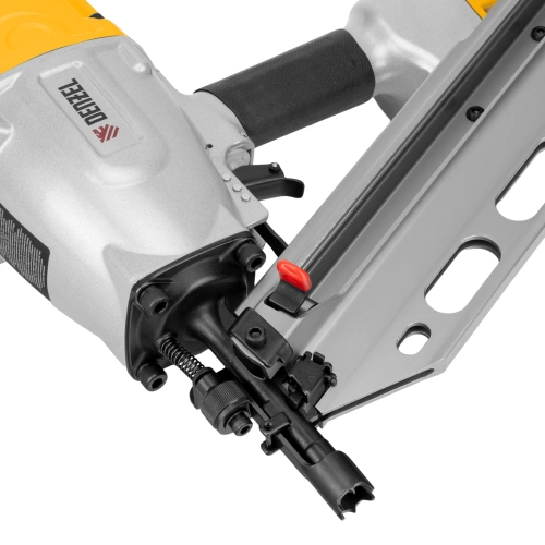 Нейлер пневматический PN2190 для гвоздей SN21 от 50 до 90 мм Denzel по ценам производителя в Екатеринбурге с доставкой по всей России