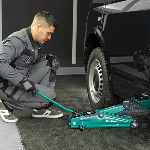 Домкрат гидравлический подкатной, 3 т, 135-400 мм Сибртех по ценам производителя в Екатеринбурге с доставкой по всей России