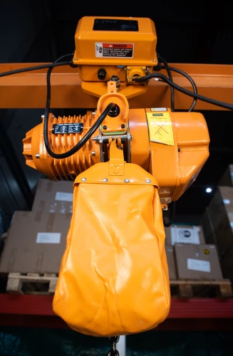 Таль стационарная  2т 18м 380В электрическая цепная TOR HHBD-01 по ценам производителя в Екатеринбурге с доставкой по всей России