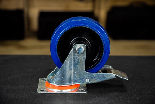 Колесо поворотное резина SRCLb 63 160 мм с тормозом (N) по ценам производителя в Екатеринбурге с доставкой по всей России