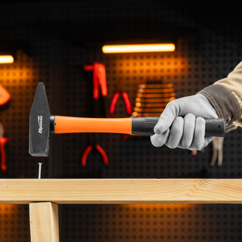 Молоток слесарный, 1000 г, фибергласовая обрезиненная рукоятка Sparta по ценам производителя в Екатеринбурге с доставкой по всей России