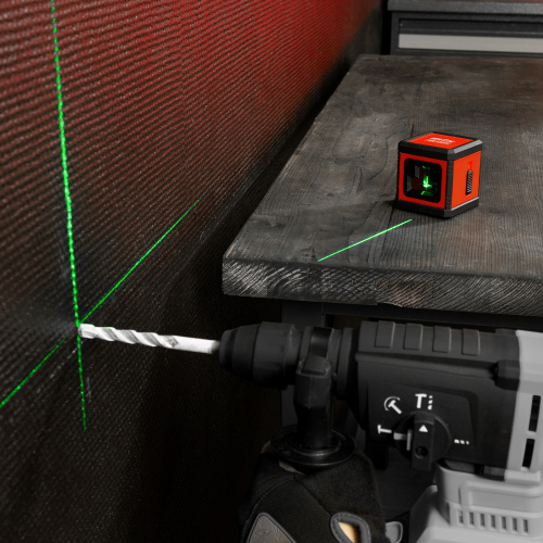 Лазерный уровень XQB GREEN Basic SET, 20 м, зеленый луч, батарейки, резьба 1/4" MTX по ценам производителя в Екатеринбурге с доставкой по всей России