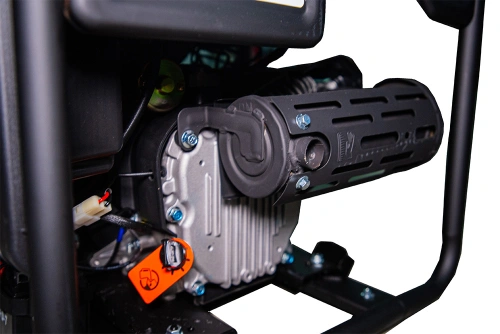 Генератор бензиновый инверторный 2,8 кВт 220В 12 л с электростартером TOR KM2800i по ценам производителя в Екатеринбурге с доставкой по всей России