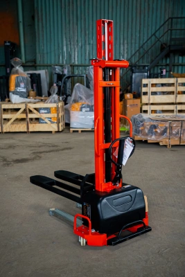 Штабелер самоподъемный 0,5 т 1,5 м TOR CDD05Z с электроподъемом купить в Москве с доставкой по всей России | ProtosMarket.ru