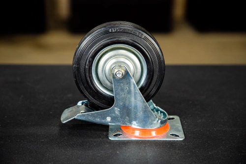 Колесо поворотное резина SRCLb 55 125 мм с тормозом (N) по ценам производителя в Екатеринбурге с доставкой по всей России