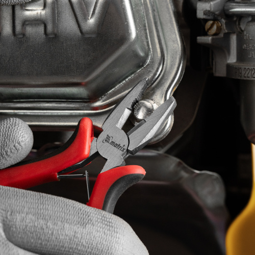 Плоскогубцы Mini, 130 мм, никелированные, авторазжим, двухкомпонентные рукоятки Matrix по ценам производителя в Екатеринбурге с доставкой по всей России