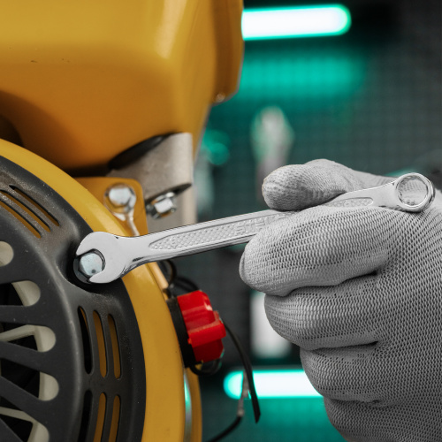 Ключ комбинированный, 8 мм, CrV, антислип Stels по ценам производителя в Екатеринбурге с доставкой по всей России