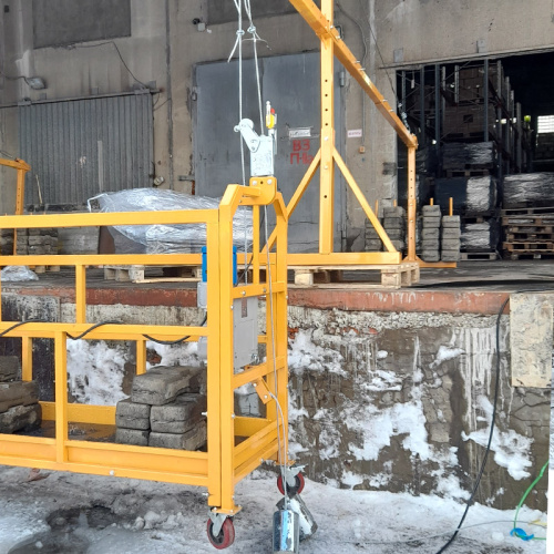 Строительная люлька ZLP-500 по ценам производителя в Екатеринбурге с доставкой по всей России