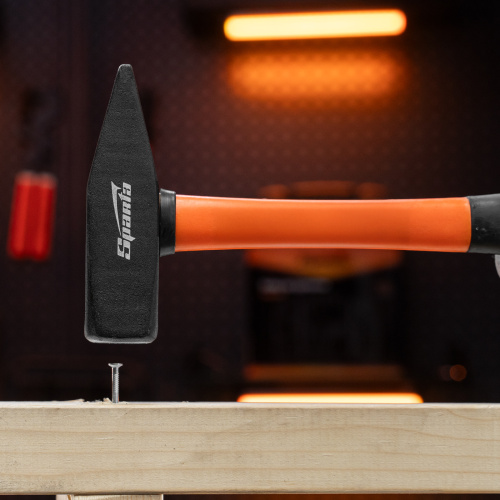 Молоток слесарный, 700 г, фибергласовая обрезиненная рукоятка Sparta по ценам производителя в Екатеринбурге с доставкой по всей России