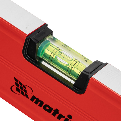 Уровень алюминиевый магнитный, 600 мм, фрезерованный, 3 глазка (1 зеркальный) усиленный Matrix по ценам производителя в Екатеринбурге с доставкой по всей России