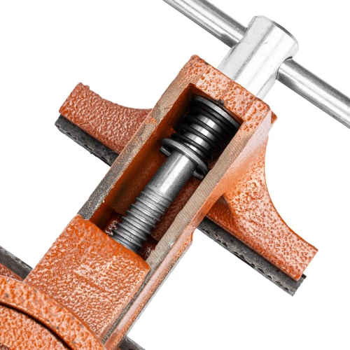 Тиски слесарные, 125 мм, поворотные, с наковальней Sparta по ценам производителя в Екатеринбурге с доставкой по всей России