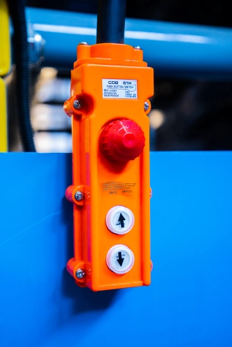 Подъемник ножничный передвижной аккумуляторный 500 кг, 12/14 м, 24/85 В/Ач TOR SJY-0,5-12 DC по ценам производителя в Екатеринбурге с доставкой по всей России