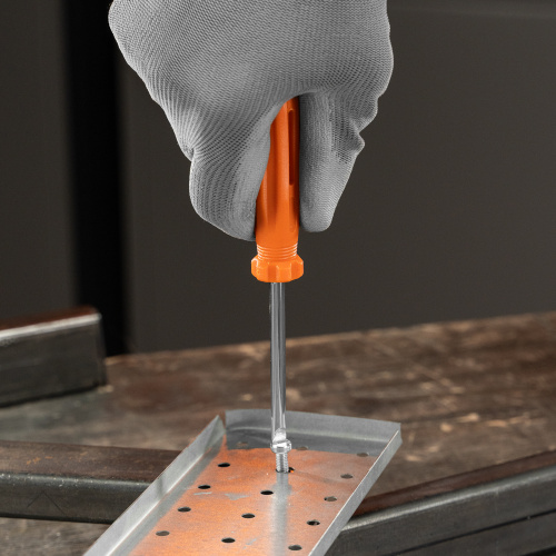 Отвертка комбинированная SL6/PH2 Sparta по ценам производителя в Екатеринбурге с доставкой по всей России