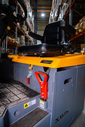 Погрузчик электрический трехопорный XILIN 1,5 т 3,5 м CPD15S-E сайдшифт купить в Москве с доставкой по всей России | ProtosMarket.ru