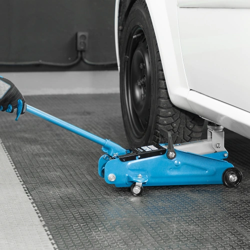 Домкрат гидравлический подкатной, 2 т, h подъема 140-340 мм, в кейсе Stels по ценам производителя в Екатеринбурге с доставкой по всей России