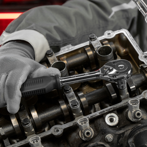 Ключ-трещотка 3/8", CrV, 45 зубьев, с быстрым сбросом, хром Matrix по ценам производителя в Екатеринбурге с доставкой по всей России