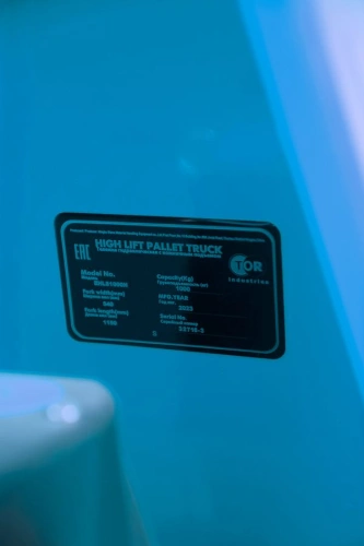 Тележка электрическая 1000 кг 1150 мм TOR EHLS1000N с ножничным подъемом 12/65 В/Ач по ценам производителя в Екатеринбурге с доставкой по всей России