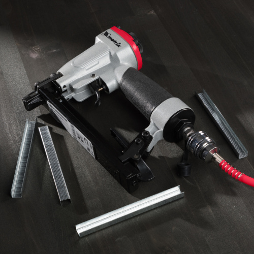 Степлер пневматический для прямоугольных скоб от 6 до 13 мм Matrix по ценам производителя в Екатеринбурге с доставкой по всей России