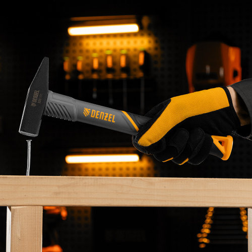 Молоток слесарный, 300 г, кованый, фибергласовая рукоятка c TPR покрытием Denzel по ценам производителя в Екатеринбурге с доставкой по всей России