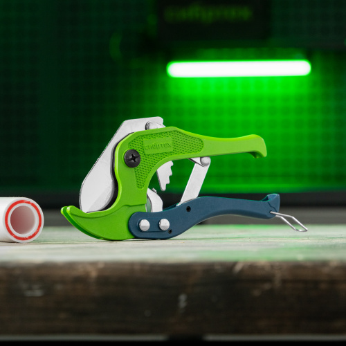 Ножницы для резки изделий из пластика, порошковое покрытие, D до 42 мм Сибртех по ценам производителя в Екатеринбурге с доставкой по всей России