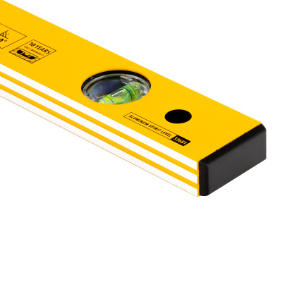 Уровень алюминиевый, 600 мм, фрезерованный, 3 глазка Denzel по ценам производителя в Екатеринбурге с доставкой по всей России