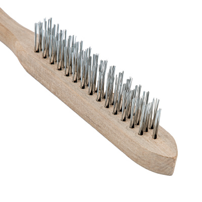 Щетка трехрядная металлическая с деревянной ручкой Sparta по ценам производителя в Екатеринбурге с доставкой по всей России