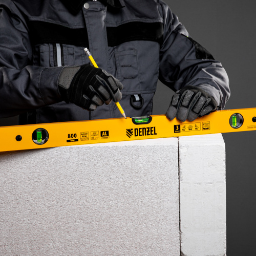 Уровень алюминиевый, 800 мм, фрезерованный, 3 глазка Denzel по ценам производителя в Екатеринбурге с доставкой по всей России