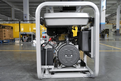 Генератор дизельный 5,0 кВт 220В с электростартером и колесами TOR KM5000D по ценам производителя в Екатеринбурге с доставкой по всей России