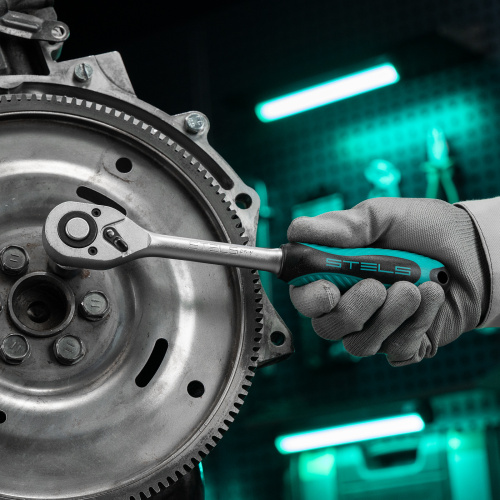 Набор торцевых головок с трещоткой, 1/2" и 1/4", 68 предметов Stels по ценам производителя в Екатеринбурге с доставкой по всей России