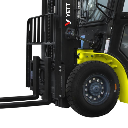Дизельный погрузчик с кабиной YETT CPCD25-WS1K2-M300-3W-K по ценам производителя в Екатеринбурге с доставкой по всей России