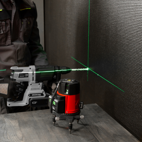 Лазерный уровень CRL-30G, 30 м, зеленый луч, акк. Li 2400 mah, резьба 5/8" MTX по ценам производителя в Екатеринбурге с доставкой по всей России