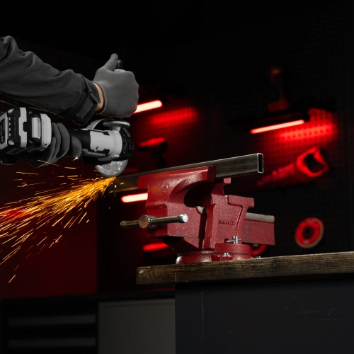 Тиски слесарные, 200 мм, поворотные, с наковальней Matrix по ценам производителя в Екатеринбурге с доставкой по всей России