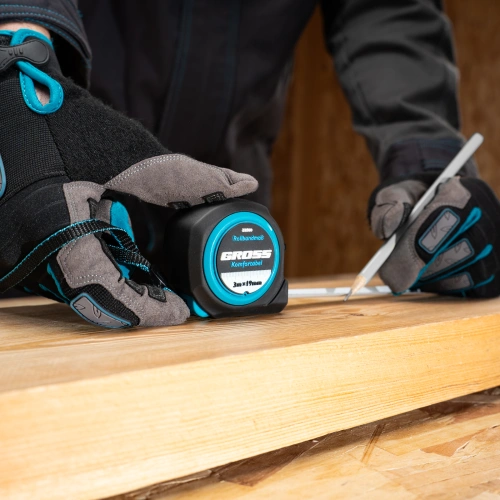 Рулетка Komfortabel 3 м х 19 мм,обрезиненный корпус Gross по ценам производителя в Екатеринбурге с доставкой по всей России