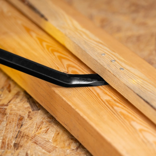 Лом-гвоздодер, 1200 мм, шестигранный 19 мм, окрашенный, сталь 65 Denzel по ценам производителя в Екатеринбурге с доставкой по всей России