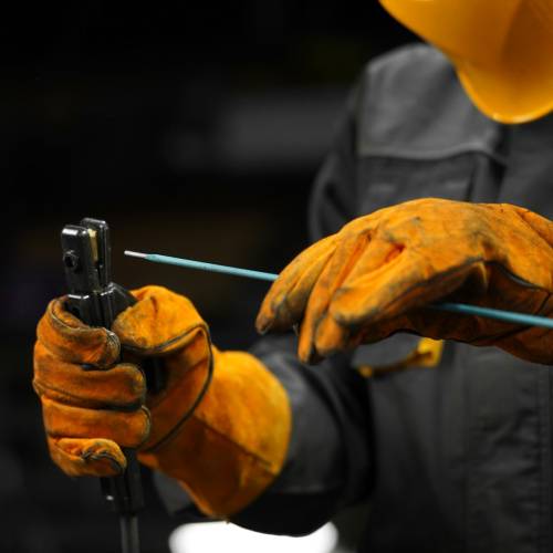 Электроды DER-3, диам. 3 мм, 2,5 кг., рутиловое покрытие Denzel по ценам производителя в Екатеринбурге с доставкой по всей России