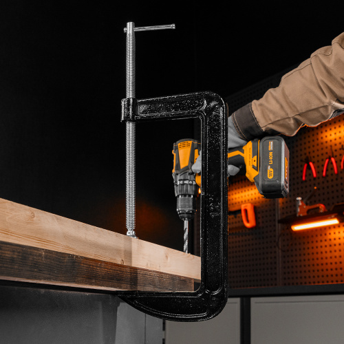 Струбцина G-образная, 300 мм Sparta по ценам производителя в Екатеринбурге с доставкой по всей России