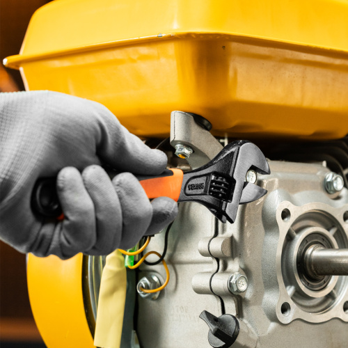 Ключ разводной, 200 мм, двухкомпонентная рукоятка Sparta по ценам производителя в Екатеринбурге с доставкой по всей России